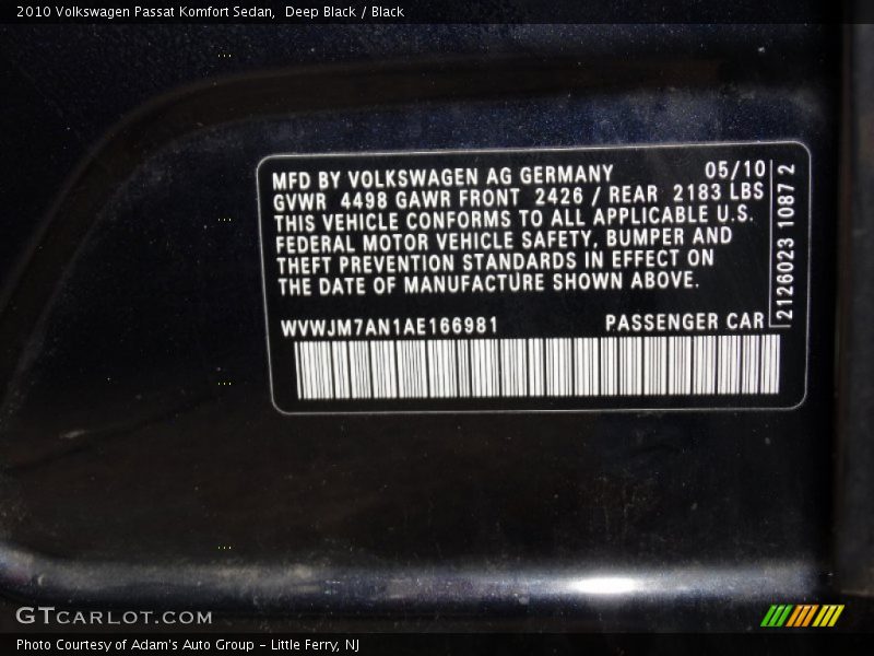 Deep Black / Black 2010 Volkswagen Passat Komfort Sedan