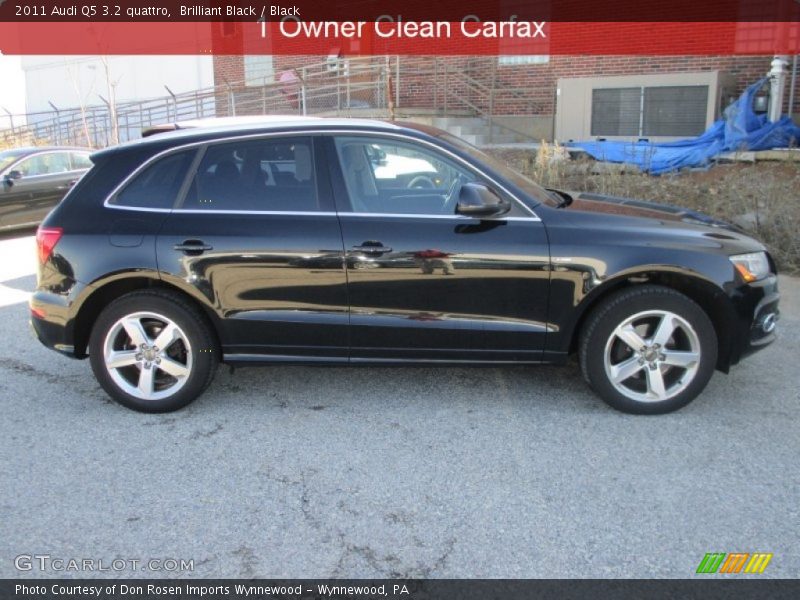 Brilliant Black / Black 2011 Audi Q5 3.2 quattro