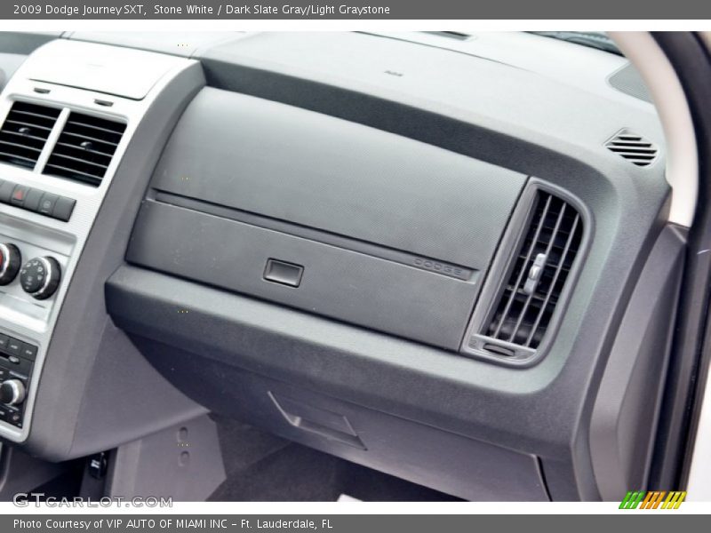 Stone White / Dark Slate Gray/Light Graystone 2009 Dodge Journey SXT