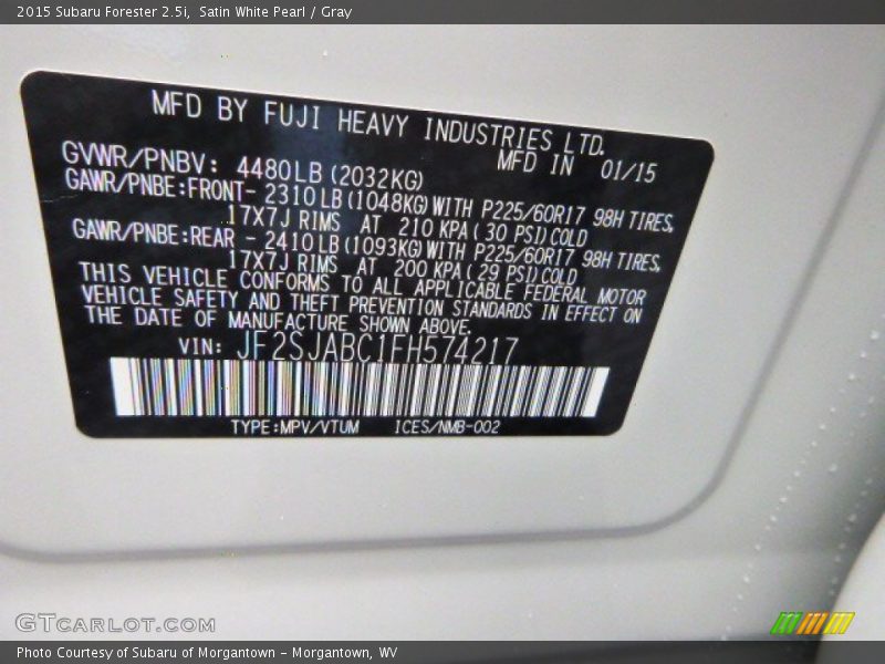 Satin White Pearl / Gray 2015 Subaru Forester 2.5i