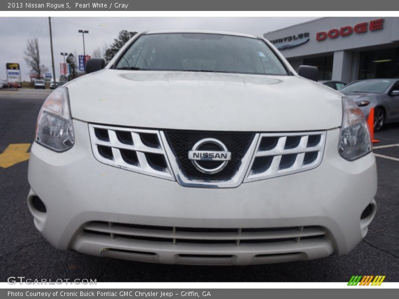 Pearl White / Gray 2013 Nissan Rogue S