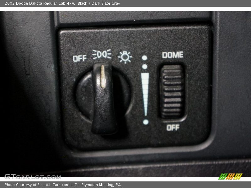 Black / Dark Slate Gray 2003 Dodge Dakota Regular Cab 4x4