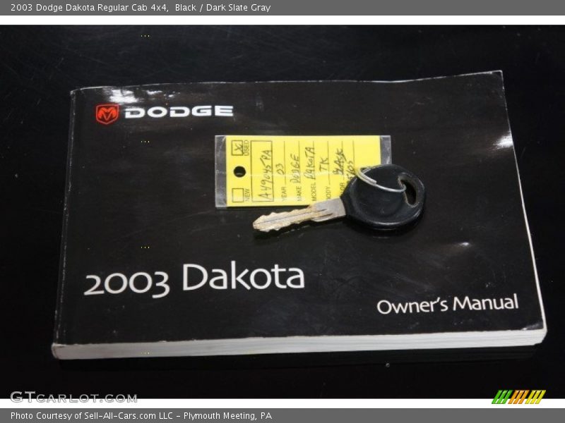 Black / Dark Slate Gray 2003 Dodge Dakota Regular Cab 4x4