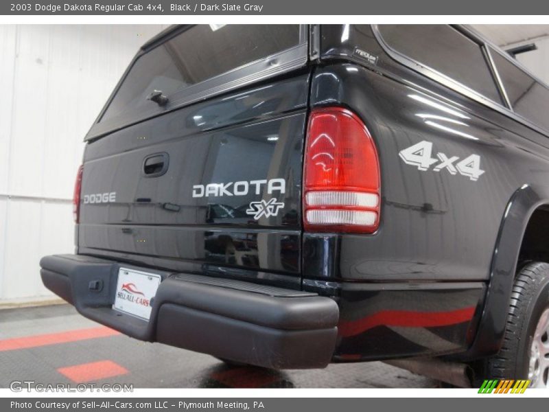Black / Dark Slate Gray 2003 Dodge Dakota Regular Cab 4x4