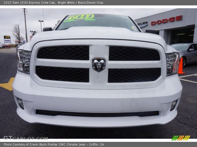 Bright White / Black/Diesel Gray 2015 Ram 1500 Express Crew Cab