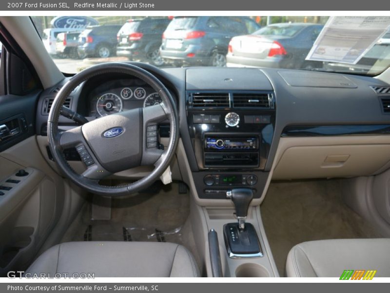 Dashboard of 2007 Fusion SEL