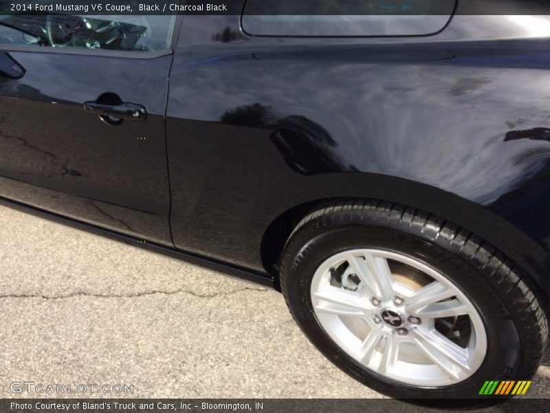 Black / Charcoal Black 2014 Ford Mustang V6 Coupe