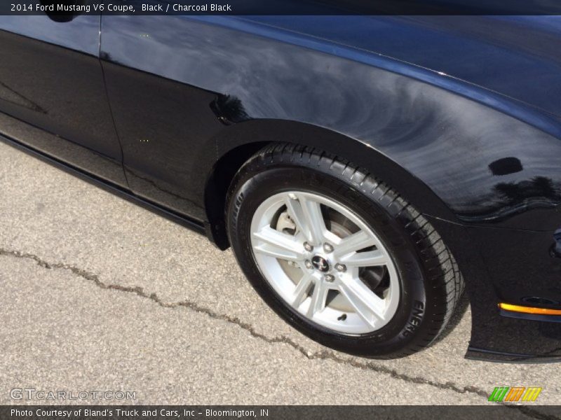 Black / Charcoal Black 2014 Ford Mustang V6 Coupe