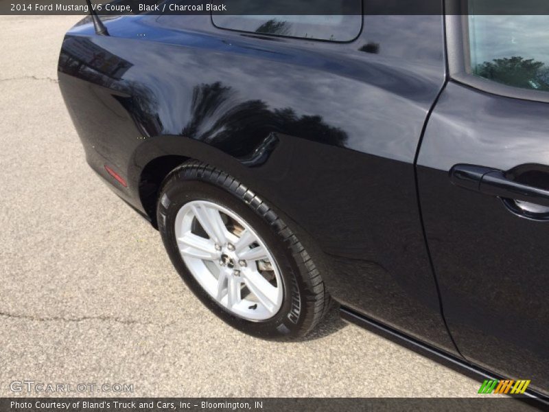 Black / Charcoal Black 2014 Ford Mustang V6 Coupe