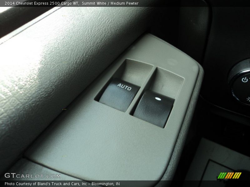 Summit White / Medium Pewter 2014 Chevrolet Express 2500 Cargo WT