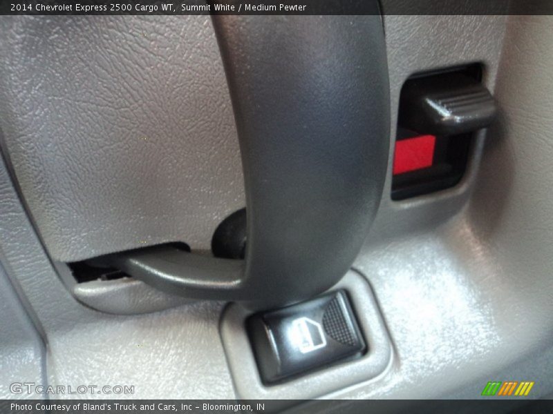 Summit White / Medium Pewter 2014 Chevrolet Express 2500 Cargo WT