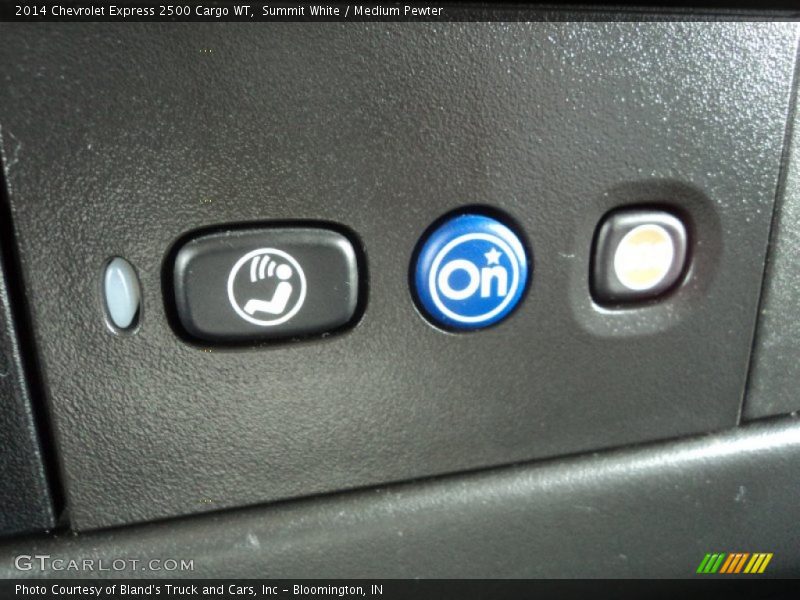 Summit White / Medium Pewter 2014 Chevrolet Express 2500 Cargo WT
