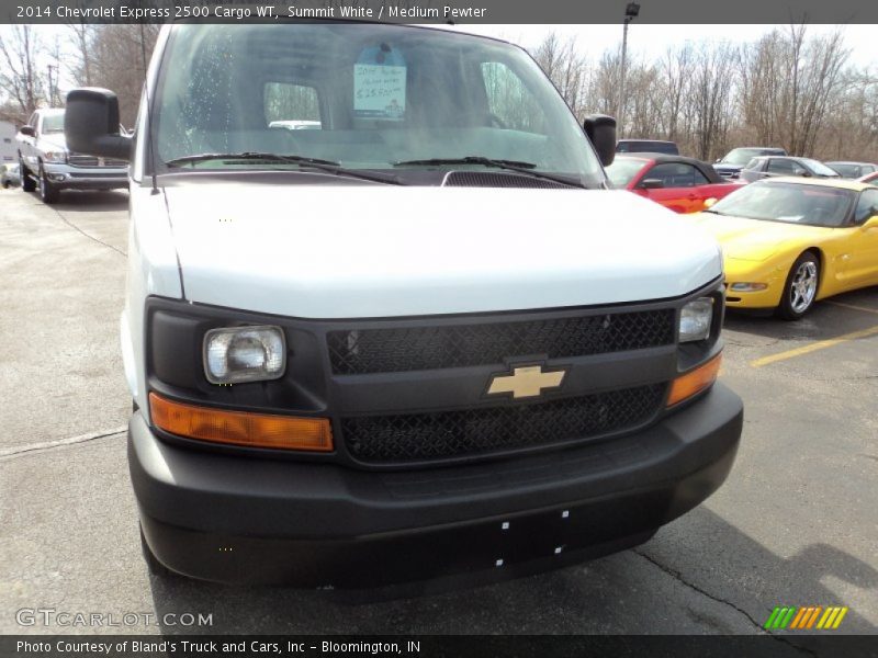 Summit White / Medium Pewter 2014 Chevrolet Express 2500 Cargo WT