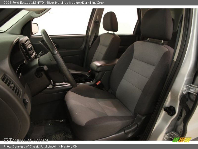 Silver Metallic / Medium/Dark Flint Grey 2005 Ford Escape XLS 4WD
