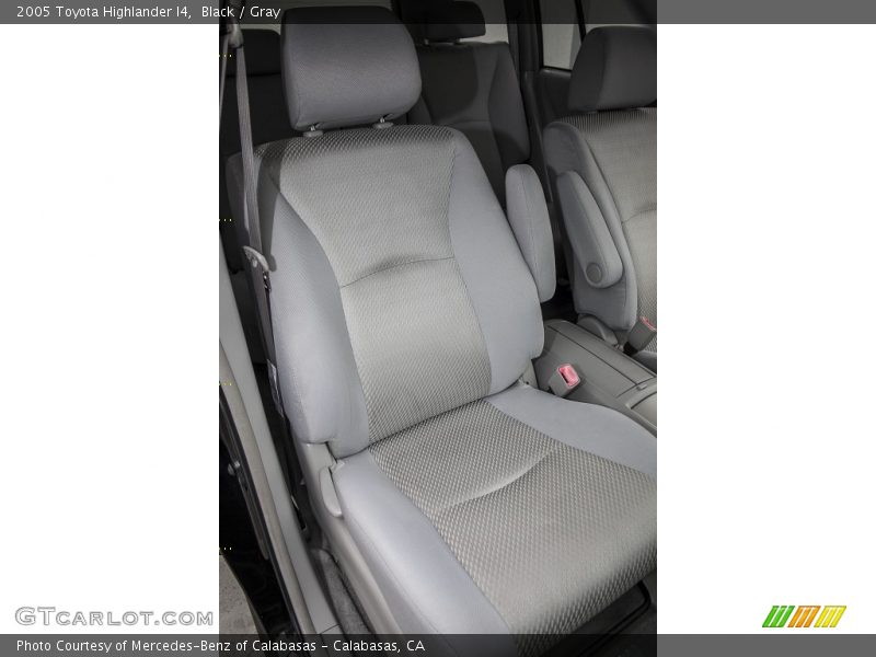 Front Seat of 2005 Highlander I4