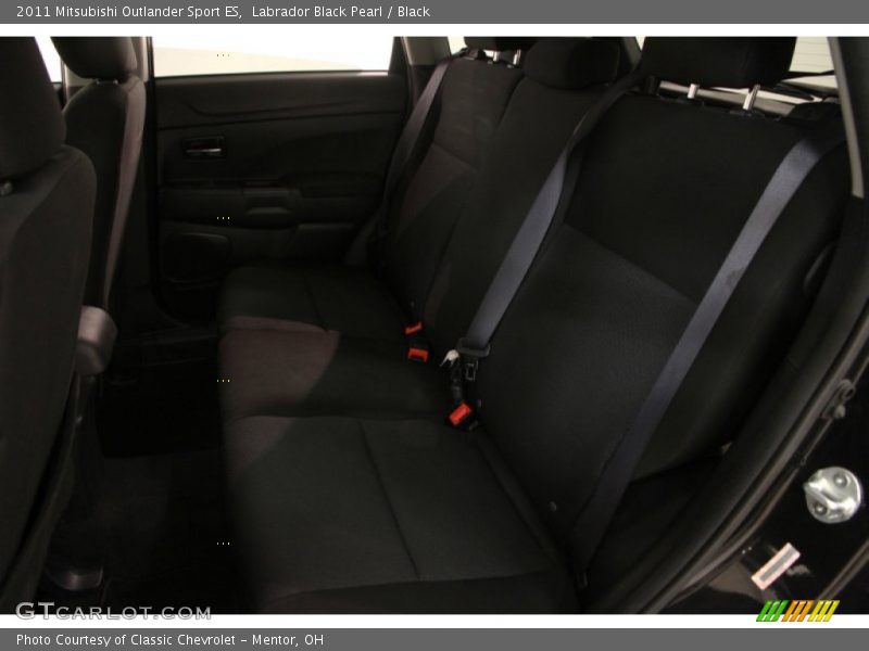 Labrador Black Pearl / Black 2011 Mitsubishi Outlander Sport ES