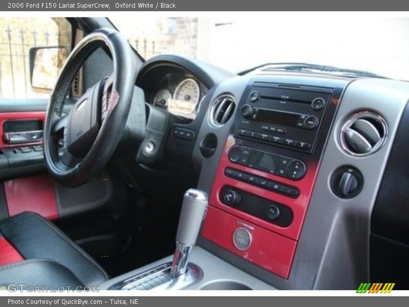 Oxford White / Black 2006 Ford F150 Lariat SuperCrew