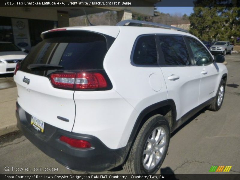 Bright White / Black/Light Frost Beige 2015 Jeep Cherokee Latitude 4x4