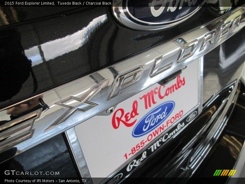 Tuxedo Black / Charcoal Black 2015 Ford Explorer Limited