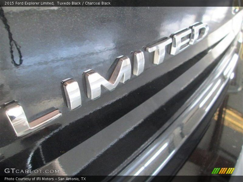 Tuxedo Black / Charcoal Black 2015 Ford Explorer Limited