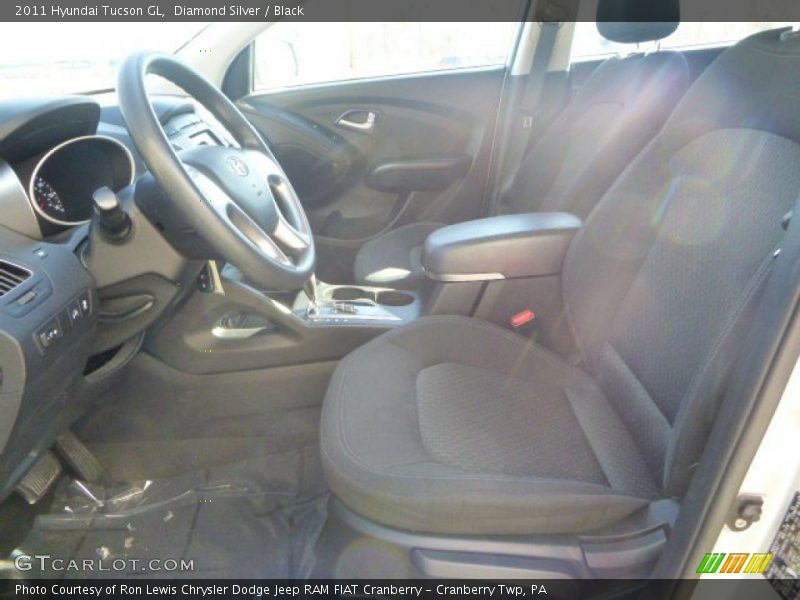 Diamond Silver / Black 2011 Hyundai Tucson GL