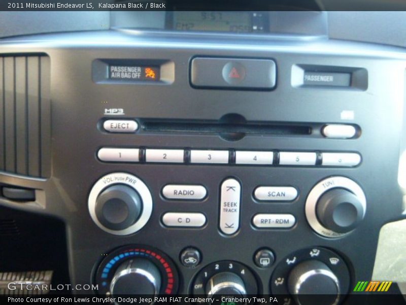 Kalapana Black / Black 2011 Mitsubishi Endeavor LS