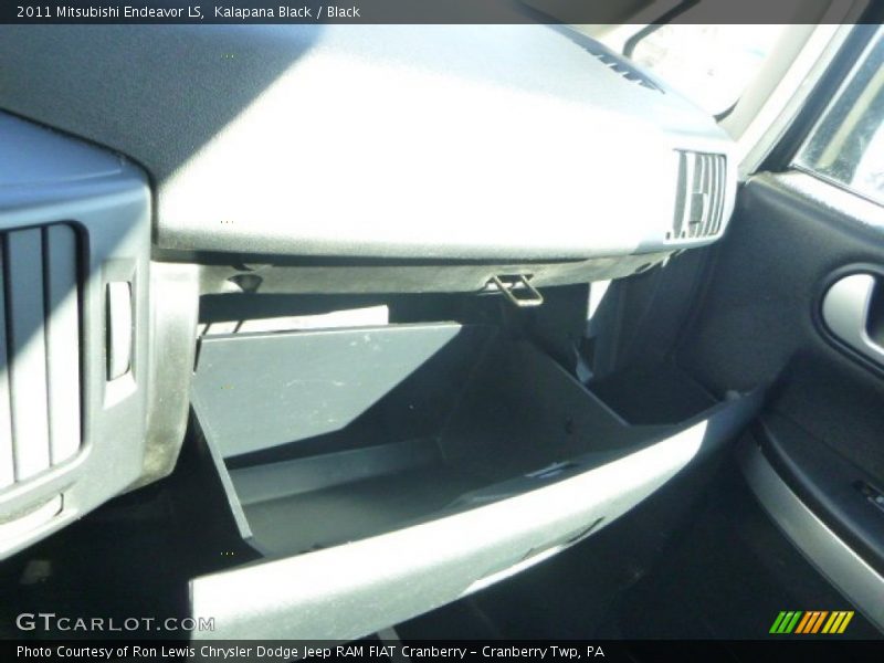 Kalapana Black / Black 2011 Mitsubishi Endeavor LS