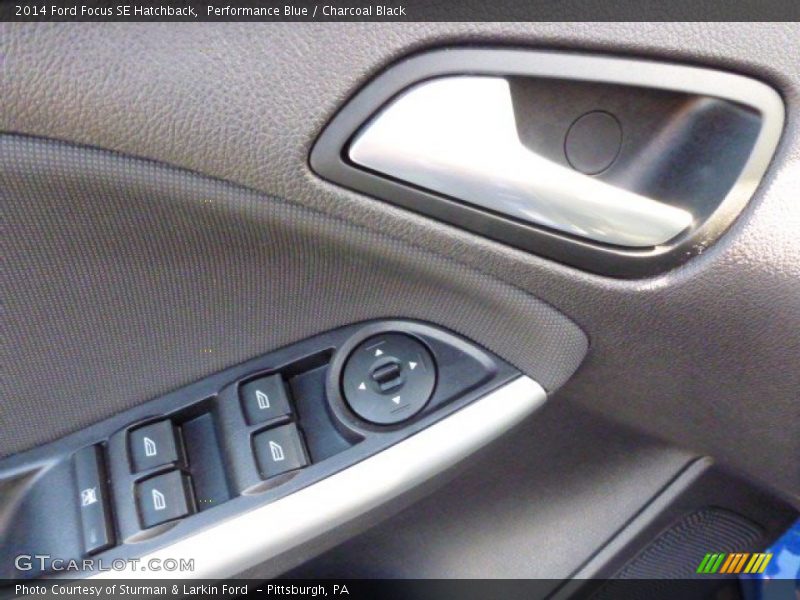Performance Blue / Charcoal Black 2014 Ford Focus SE Hatchback
