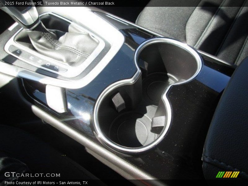 Tuxedo Black Metallic / Charcoal Black 2015 Ford Fusion SE