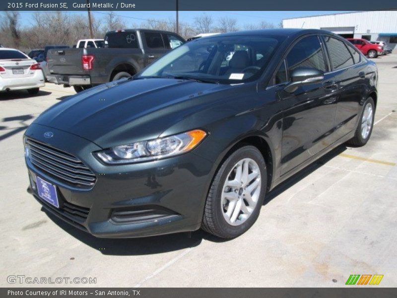 Guard Metallic / Dune 2015 Ford Fusion SE