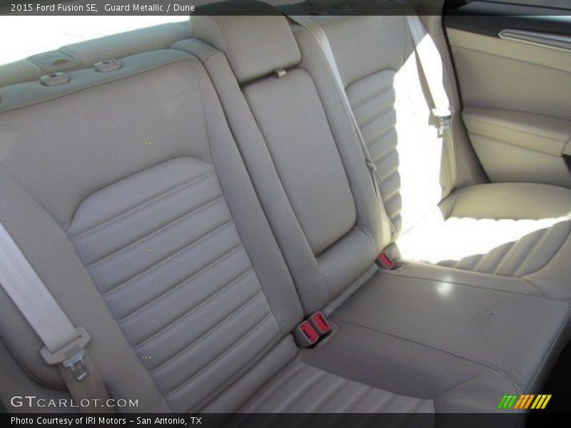 Guard Metallic / Dune 2015 Ford Fusion SE