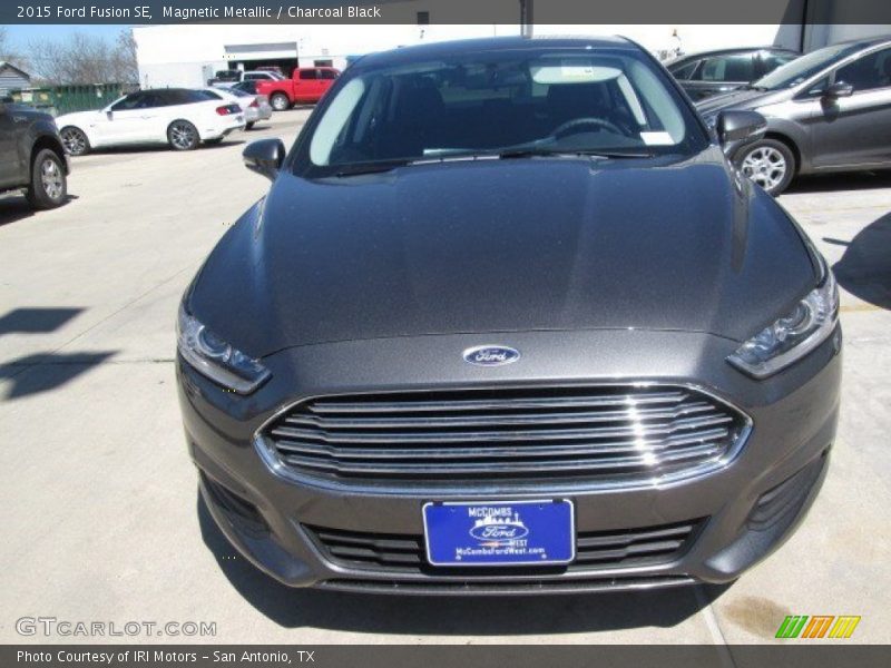 Magnetic Metallic / Charcoal Black 2015 Ford Fusion SE