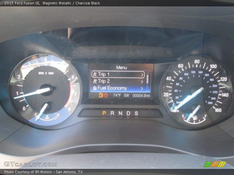 Magnetic Metallic / Charcoal Black 2015 Ford Fusion SE