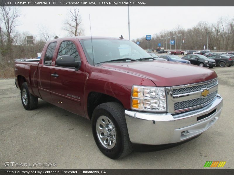 Front 3/4 View of 2013 Silverado 1500 LS Extended Cab 4x4
