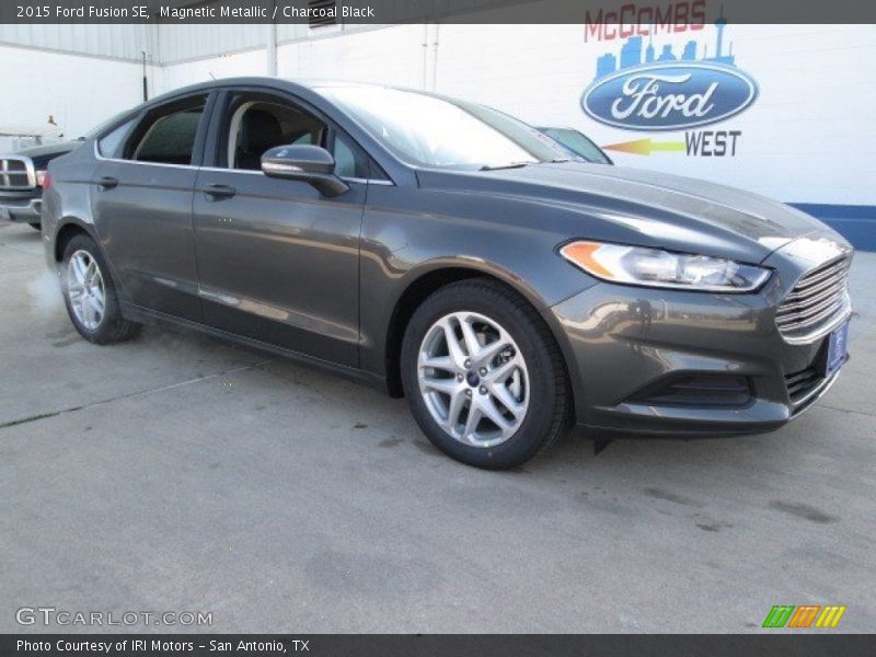 Magnetic Metallic / Charcoal Black 2015 Ford Fusion SE