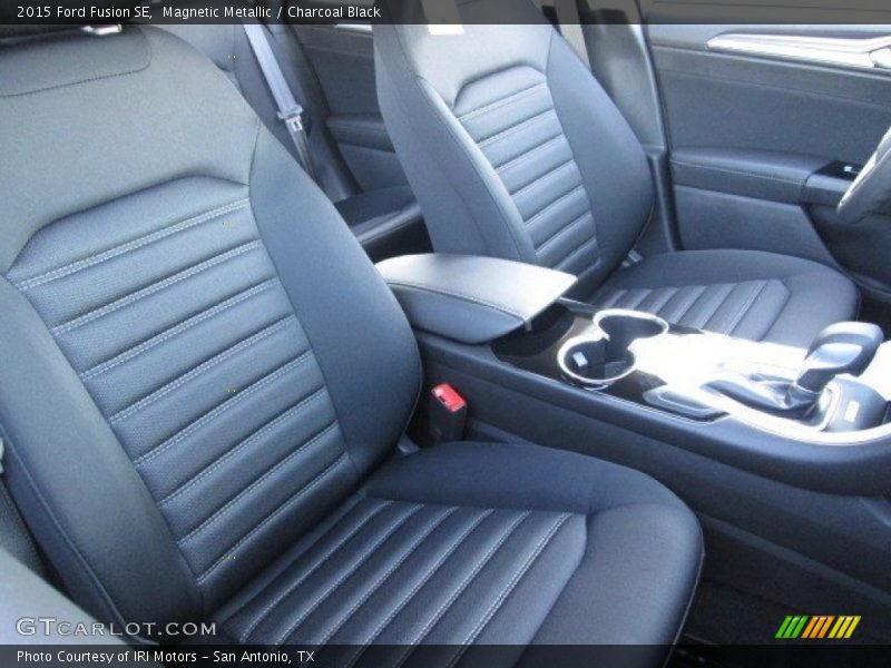 Magnetic Metallic / Charcoal Black 2015 Ford Fusion SE