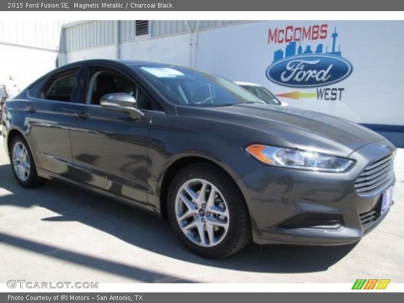 Magnetic Metallic / Charcoal Black 2015 Ford Fusion SE