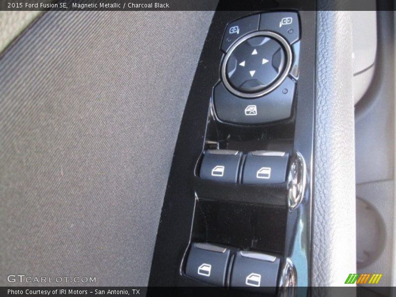 Magnetic Metallic / Charcoal Black 2015 Ford Fusion SE
