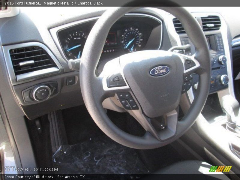 Magnetic Metallic / Charcoal Black 2015 Ford Fusion SE