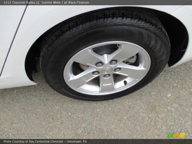 Summit White / Jet Black/Titanium 2013 Chevrolet Malibu LS