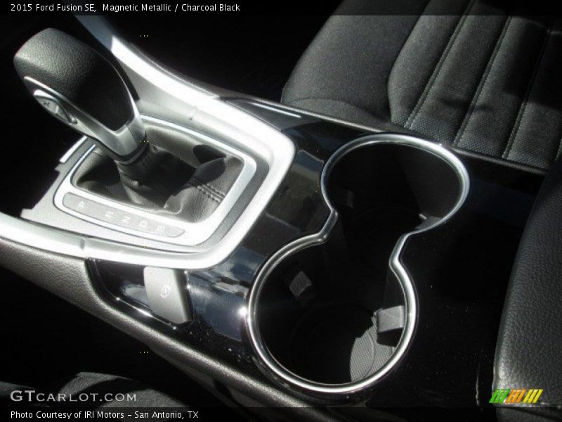 Magnetic Metallic / Charcoal Black 2015 Ford Fusion SE
