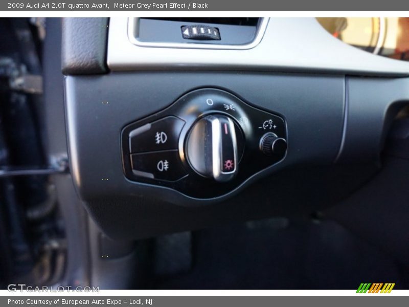 Controls of 2009 A4 2.0T quattro Avant