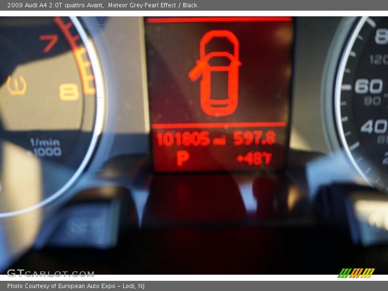 Meteor Grey Pearl Effect / Black 2009 Audi A4 2.0T quattro Avant