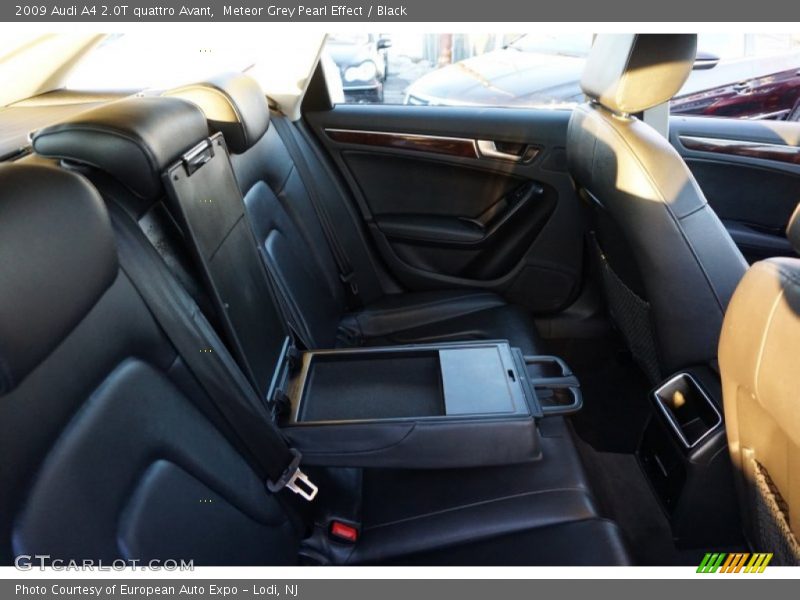 Meteor Grey Pearl Effect / Black 2009 Audi A4 2.0T quattro Avant