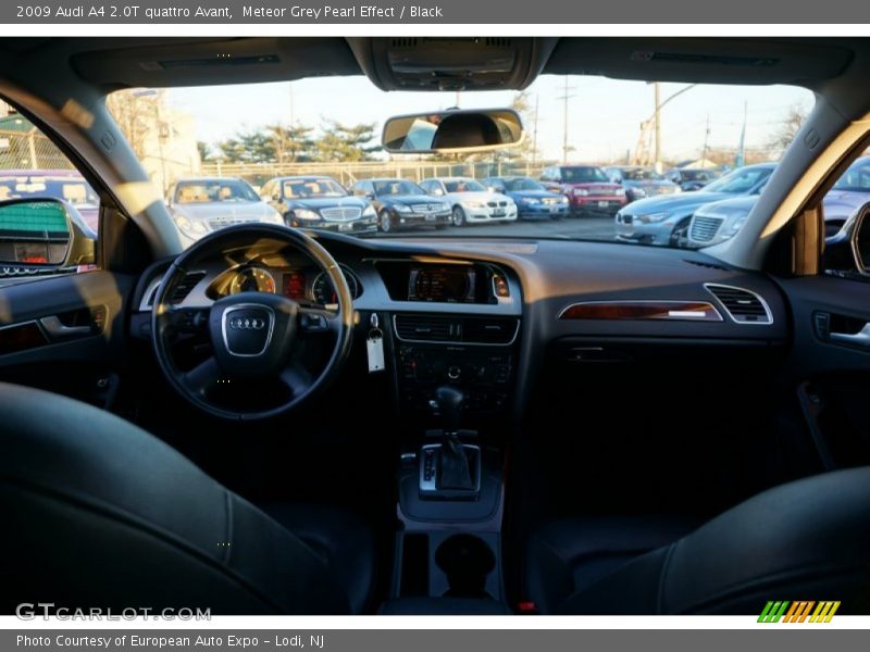 Meteor Grey Pearl Effect / Black 2009 Audi A4 2.0T quattro Avant