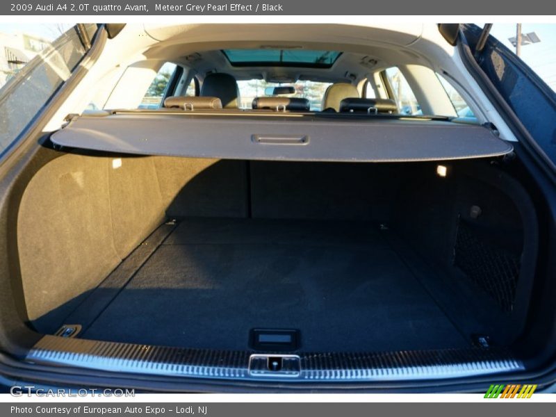 Meteor Grey Pearl Effect / Black 2009 Audi A4 2.0T quattro Avant