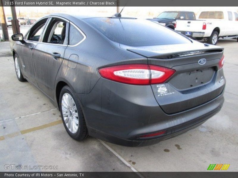 Magnetic Metallic / Charcoal Black 2015 Ford Fusion Hybrid SE