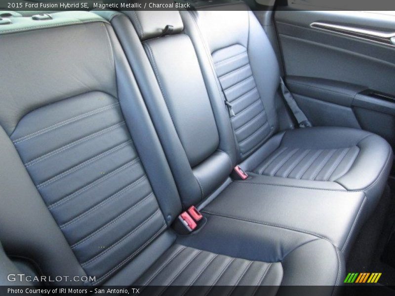 Magnetic Metallic / Charcoal Black 2015 Ford Fusion Hybrid SE