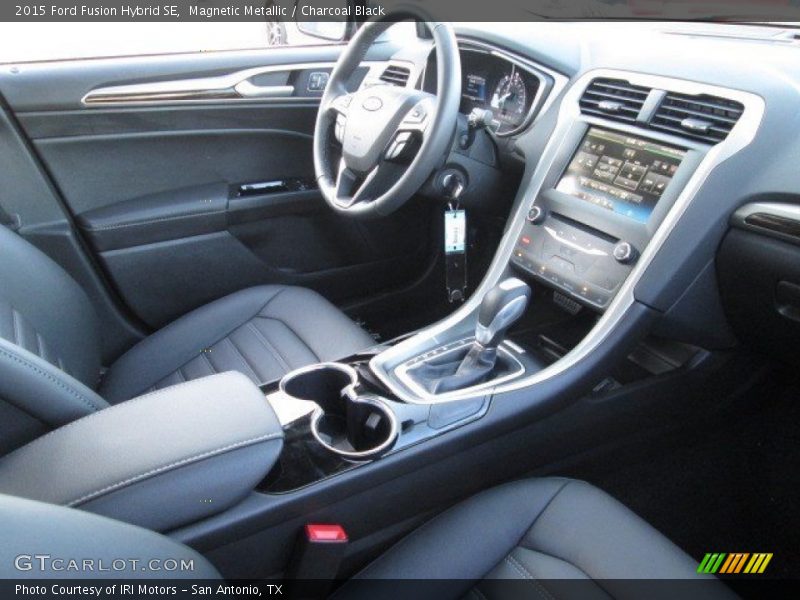 Magnetic Metallic / Charcoal Black 2015 Ford Fusion Hybrid SE