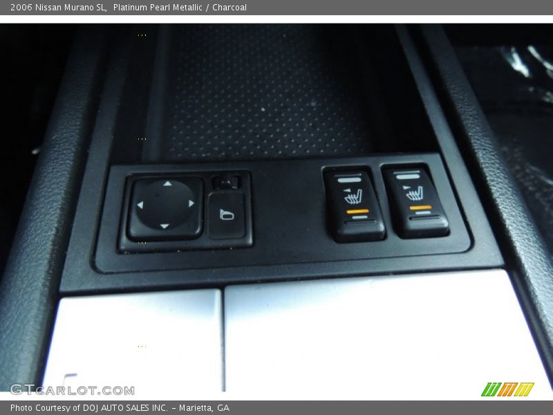 Platinum Pearl Metallic / Charcoal 2006 Nissan Murano SL